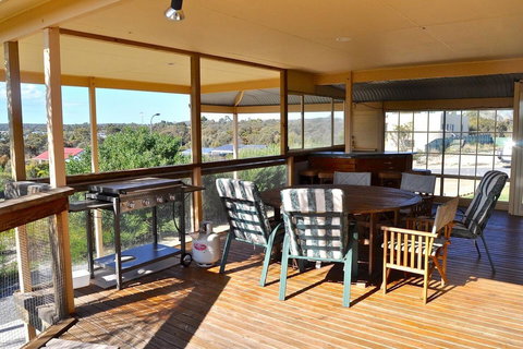 Baywatch - Tourism Search 9