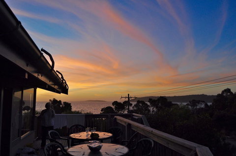 Dolphinview - Tourism Search 15