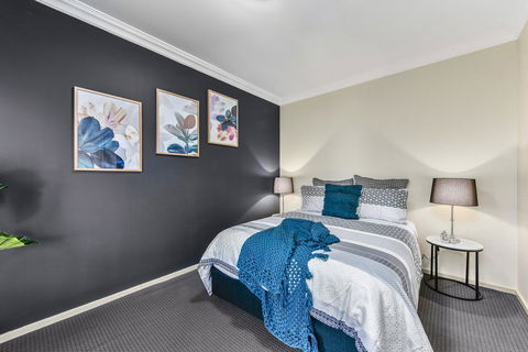 Accommodation On Lansell 2 - Tourism Search 3