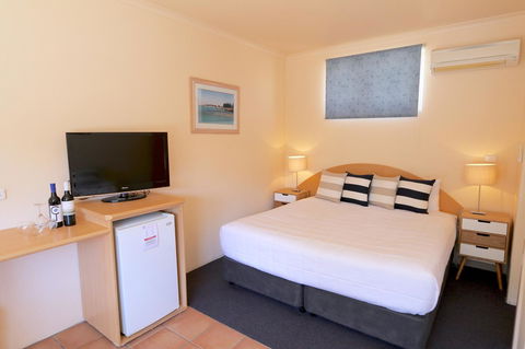 Harbour View Motel - Tourism Search 36