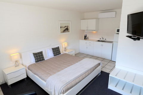 Harbour View Motel - Tourism Search 32