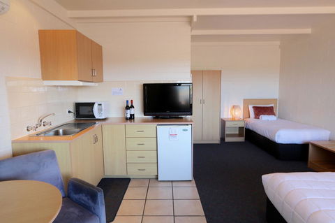 Harbour View Motel - Tourism Search 27