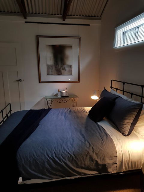 Irongate Studio B&B - Tourism Search 3