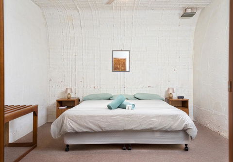 Desert View Apartments - Tourism Search 6