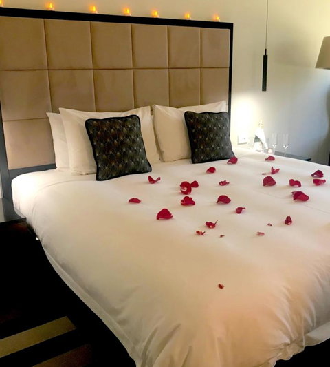 Ellen Hotel - Tourism Search 5