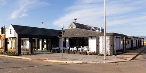 Ellen Hotel - Tourism Search 9