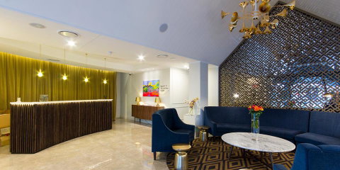 Ellen Hotel - Tourism Search 8
