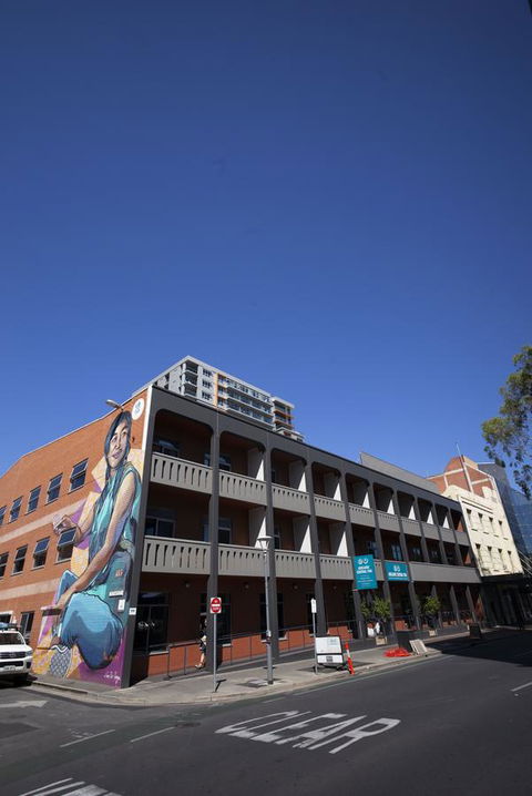 YHA Adelaide Central - Tourism Search 6