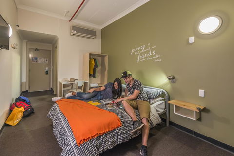 YHA Adelaide Central - Tourism Search 36
