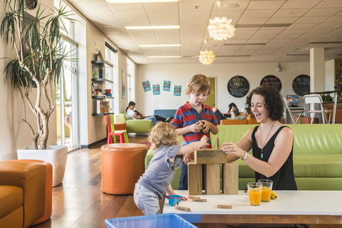 YHA Adelaide Central - Tourism Search 42