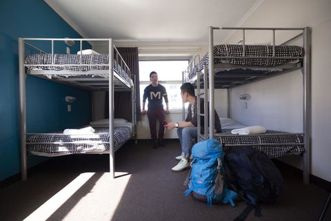 YHA Adelaide Central - Tourism Search 10