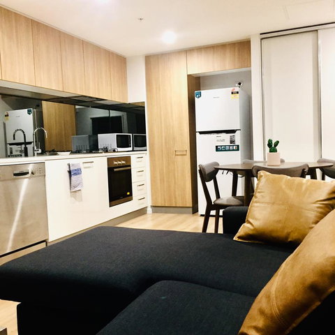Mid City Apartment - Tourism Search 11