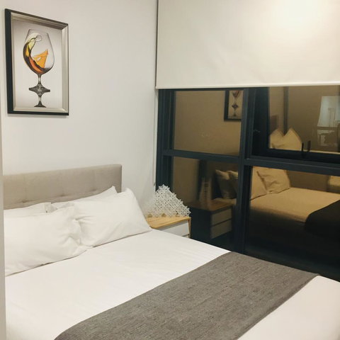 Mid City Apartment - Tourism Search 13