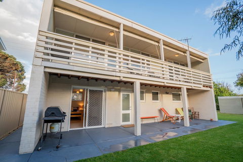 Aldinga Beach Break - C21 SouthCoast Holidays - Tourism Search 13