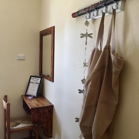 KI Dragonfly Guesthouse - Tourism Search 24