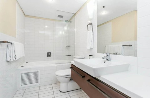 Oaks Horizon+city View+free Parking - Tourism Search 12