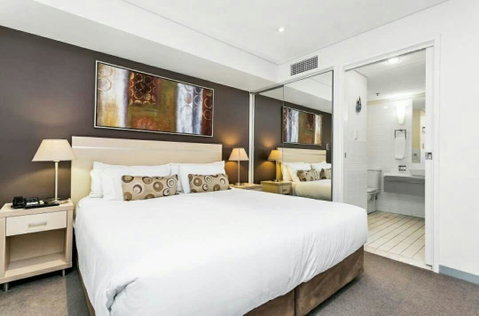 Oaks Horizon+city View+free Parking - Tourism Search 4