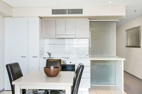 Oaks Horizon+city View+free Parking - Tourism Search 3