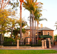 Grand Bluestone Mansion - Tourism Search