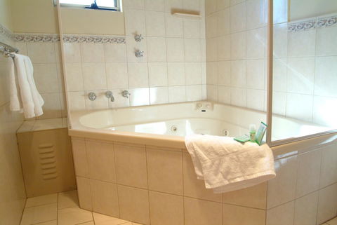 Victoria Hotel Strathalbyn - Tourism Search 5