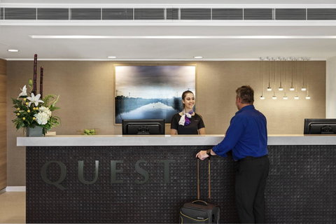 Quest Griffith - Tourism Search 13