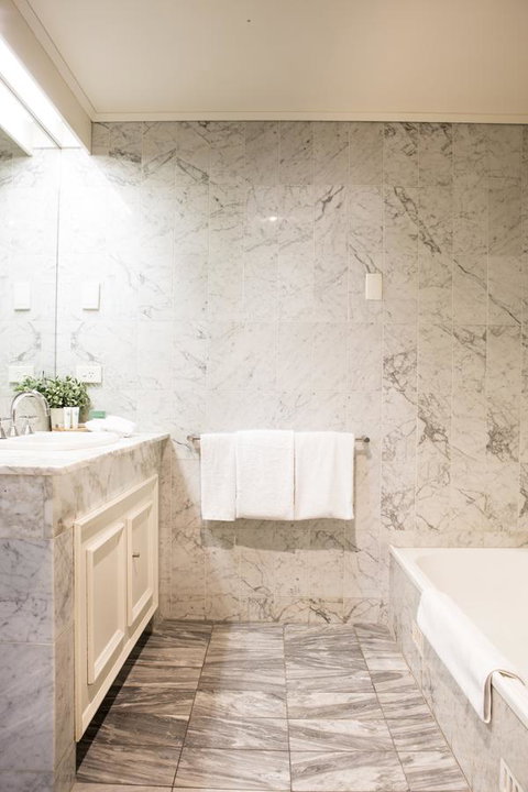 Hotel Richmond On Rundle Mall - Tourism Search 33