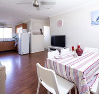 Aurora Holiday Apartment West Beach - Tourism Search