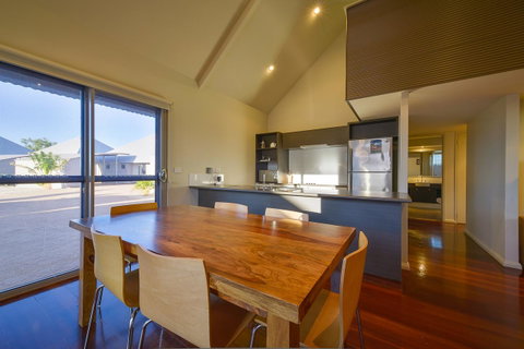 Exmouth Escape Resort - Tourism Search 7
