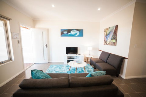 Exmouth Escape Resort - Tourism Search 38