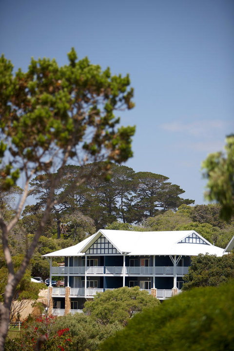 Seashells Yallingup - Tourism Search 13