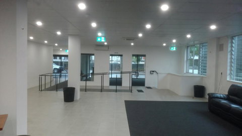 Perth City Backpackers Hostel - Note - Valid Passport Required To Check In - Tourism Search 13