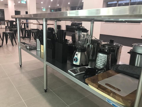 Perth City Backpackers Hostel - Note - Valid Passport Required To Check In - Tourism Search 8