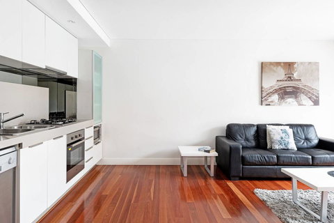 Parklane Apartments - Tourism Search 12