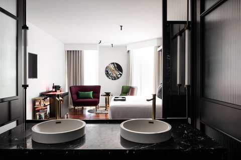 QT Perth - Tourism Search 27