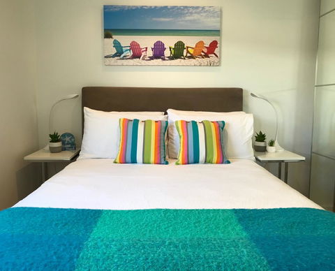 Cottesloe Beachfront Ocean View Apartment - Tourism Search 9