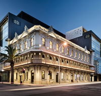 The Melbourne Hotel - Tourism Search