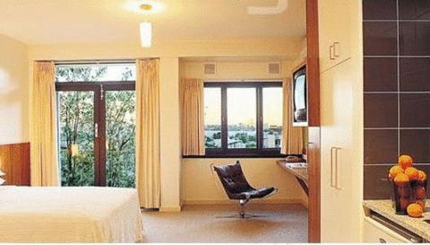 Riverview On Mount Street - Tourism Search 16