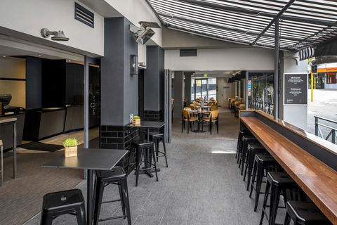Mantra On Hay Perth - Tourism Search 10