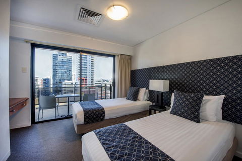 Mantra On Hay Perth - Tourism Search 13