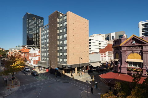 Pensione Hotel Perth - Tourism Search 21