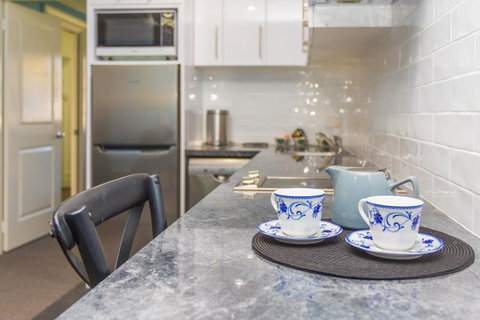 Blue Door Apartments - Tourism Search 16