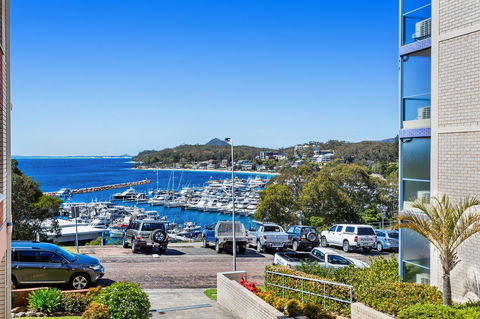 Laman Lodge, Unit 2, 15 Laman Street - Tourism Search 16