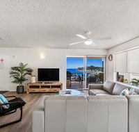 Laman Lodge Unit 2 15 Laman Street - Tourism Search