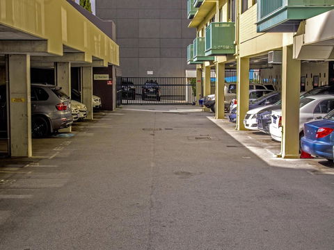 Mont Clare Boutique Apartments - Tourism Search 13