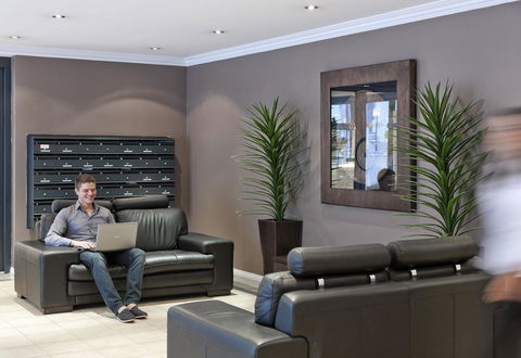 Mont Clare Boutique Apartments - Tourism Search 12