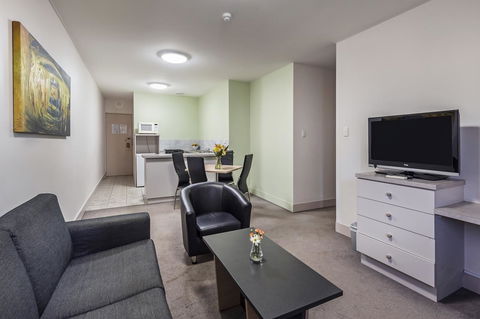 Comfort Inn & Suites Goodearth Perth - Tourism Search 10