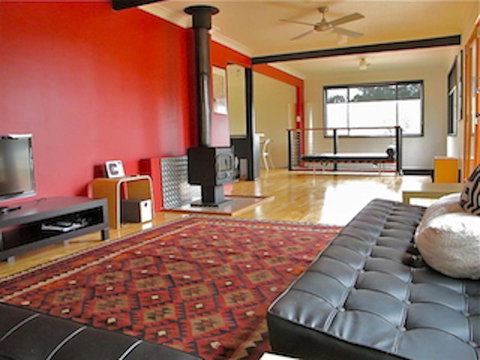 Pendeli Beach House - Tourism Search 0