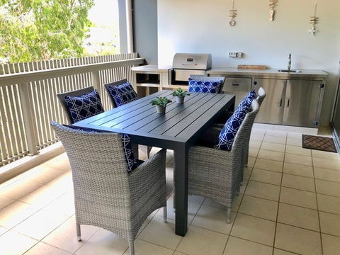 East On Byron - Tourism Search 31