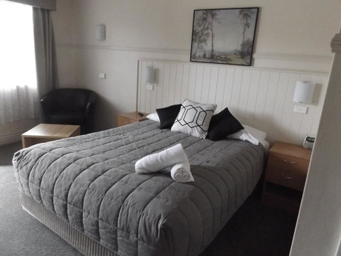 Ben Chifley Motor Inn - Tourism Search 2