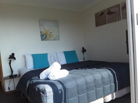 Narooma Golfers Lodge - Tourism Search 13